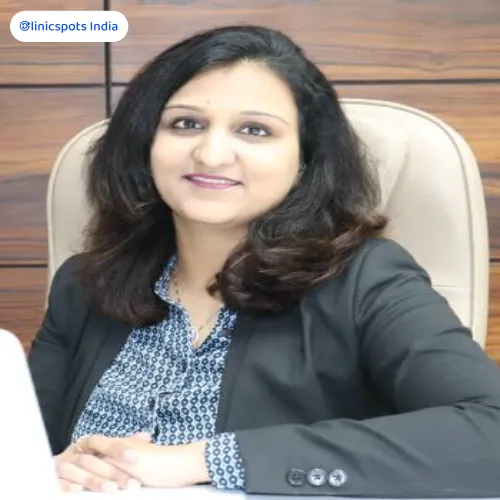 dr. aditi manudhane ophthalmologist