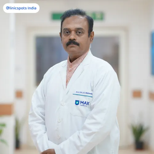 dr. d mukherjee nephrologist