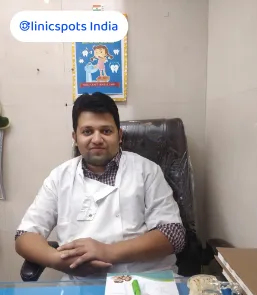 dr. akshay bhavthankar endodontist